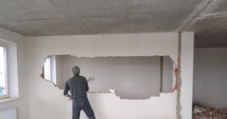 Демонтаж стен Новоалтайск, цена от 2945 руб.
